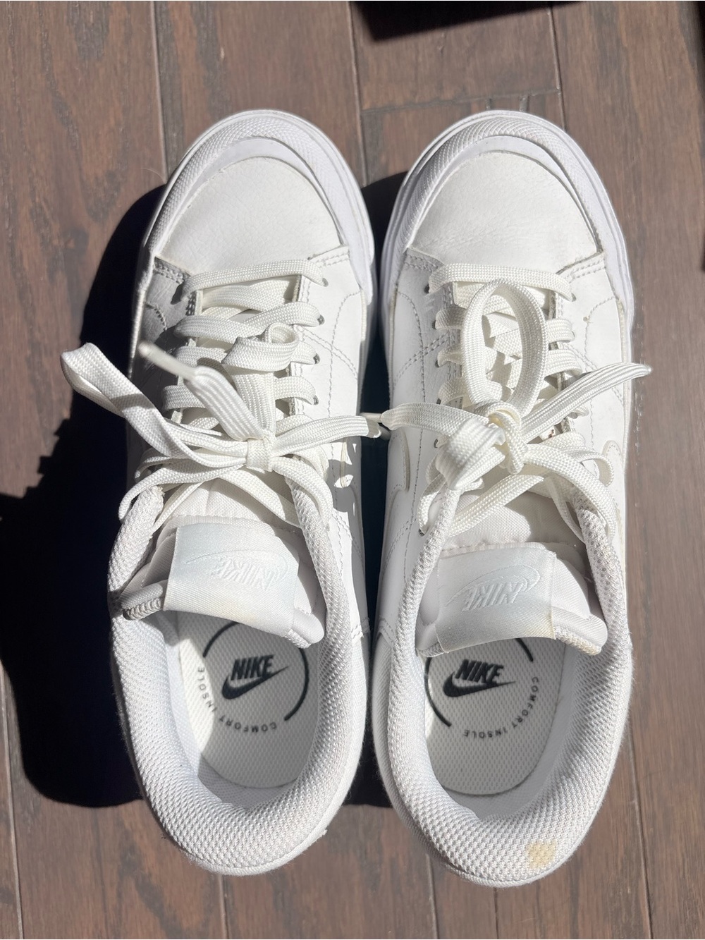Nike White Leather Sneakers – Women’s Size 6.5